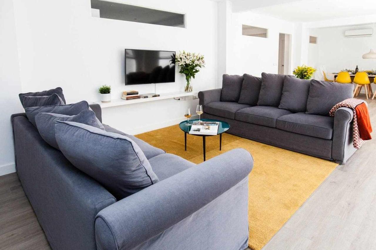 Isg Apartments Downtown Family Haven Free Parking Spot Севиля Екстериор снимка